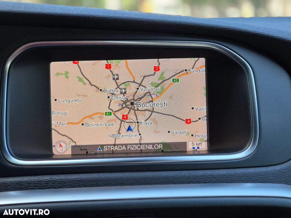 Volvo V40 T2 Inscription - 18