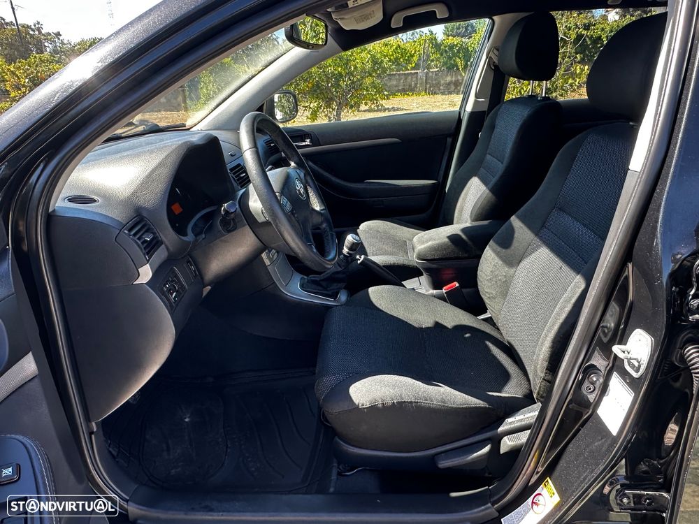 Toyota Avensis SW 2.0 D-4D Sp+EP+GPS - 14
