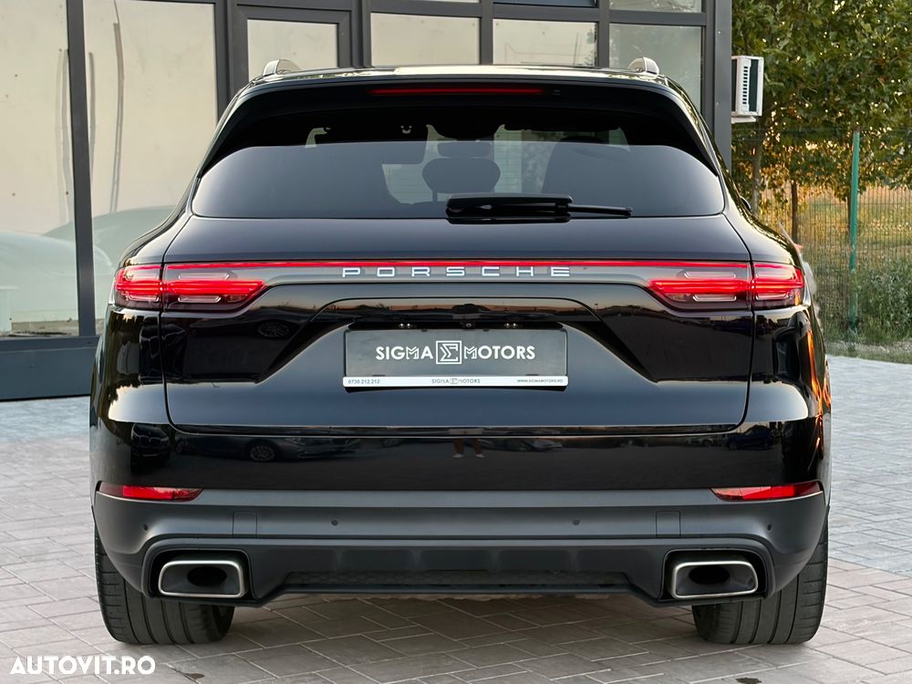 Porsche Cayenne Tiptronic S - 23