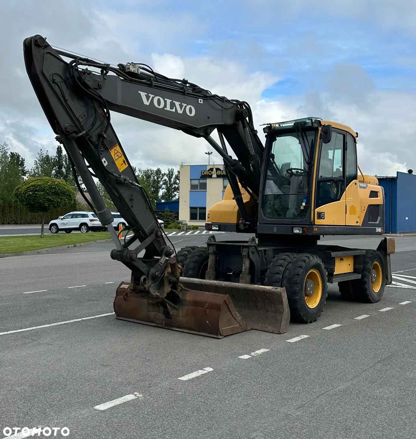 Volvo EW140D - 1