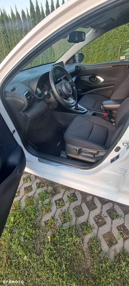 Toyota Yaris - 15