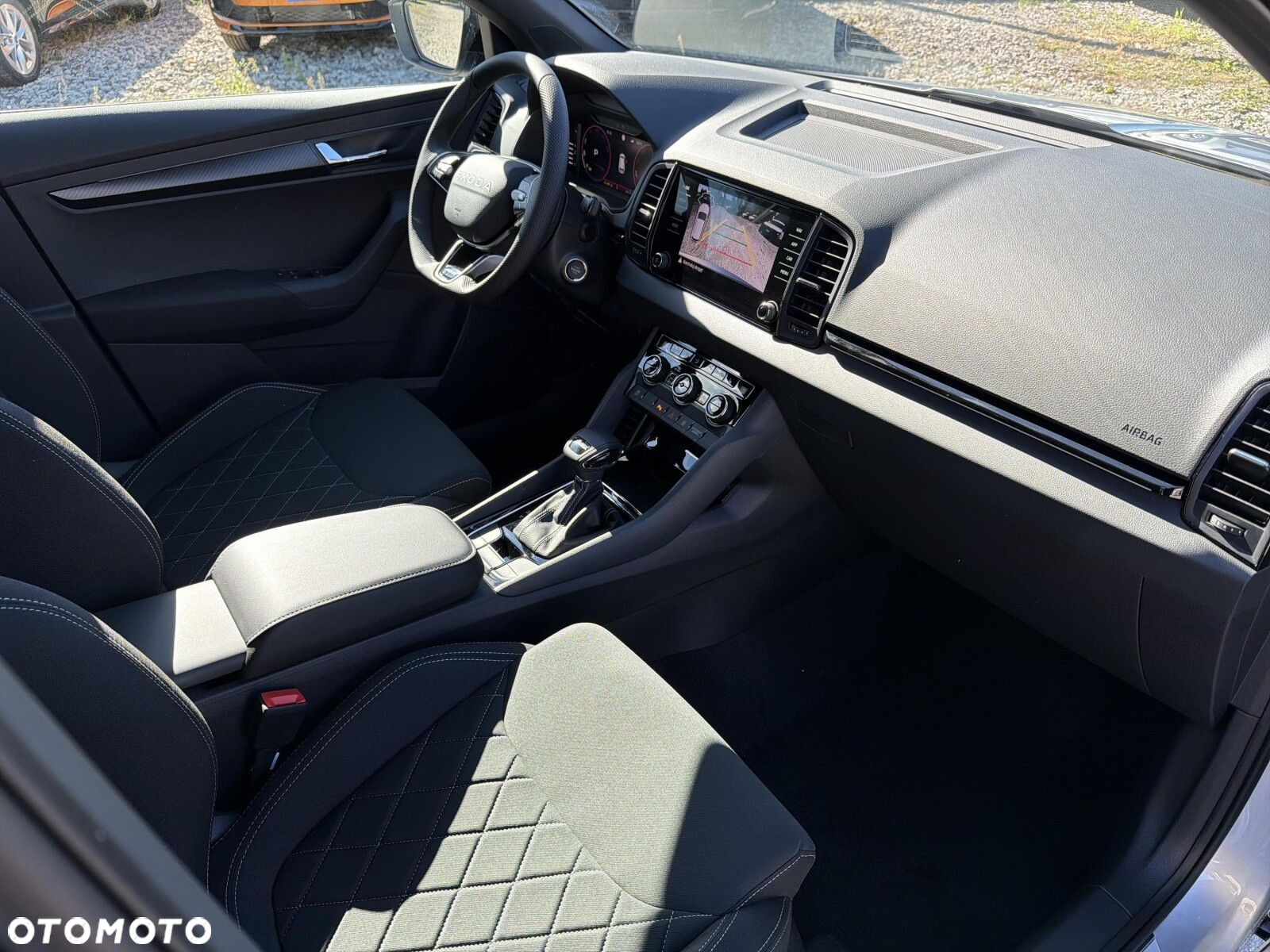 Skoda Karoq 1.5 TSI ACT Sportline DSG - 18