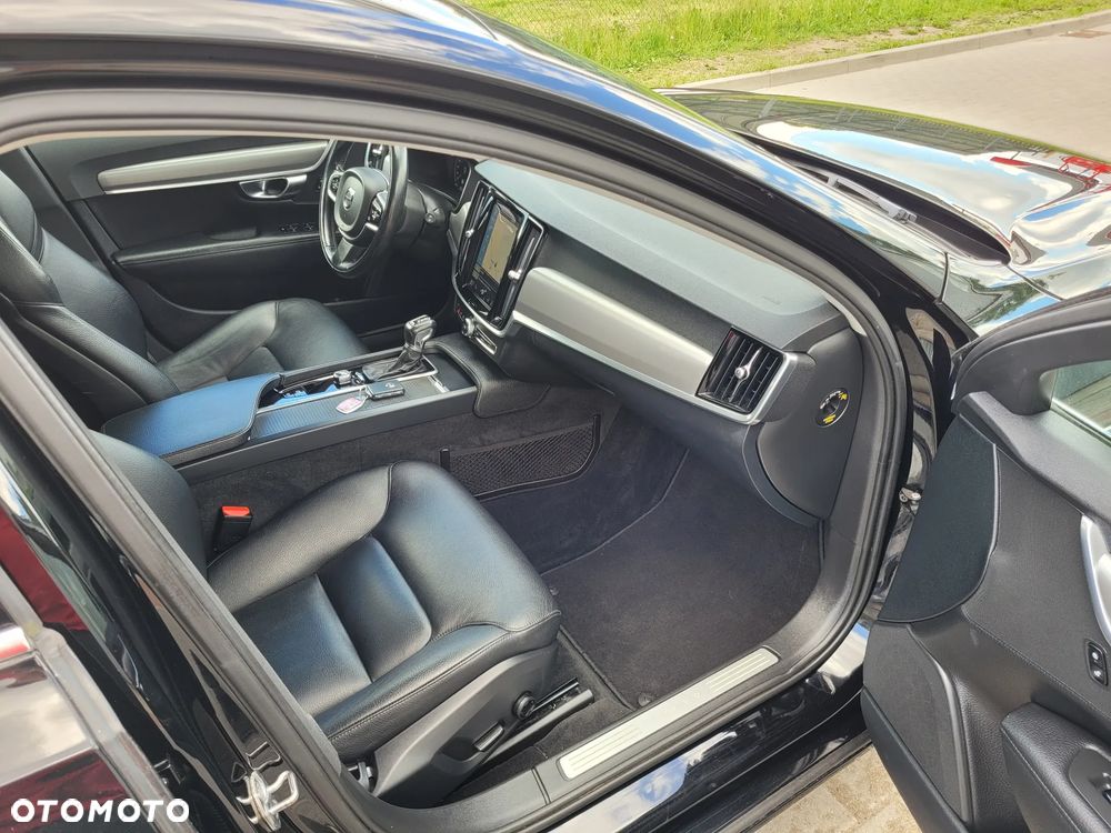 Volvo V90 D4 Geartronic Momentum - 14