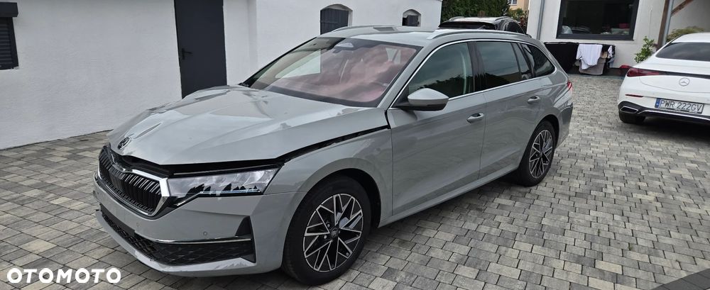 Skoda Octavia 1.5 TSI e-TEC DSG Exclusive Plus - 3