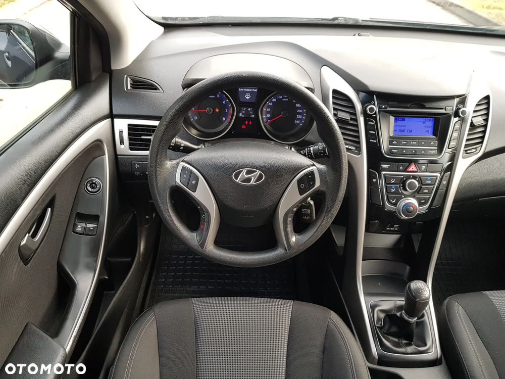 Hyundai i30 1.4 BlueDrive Run - 29
