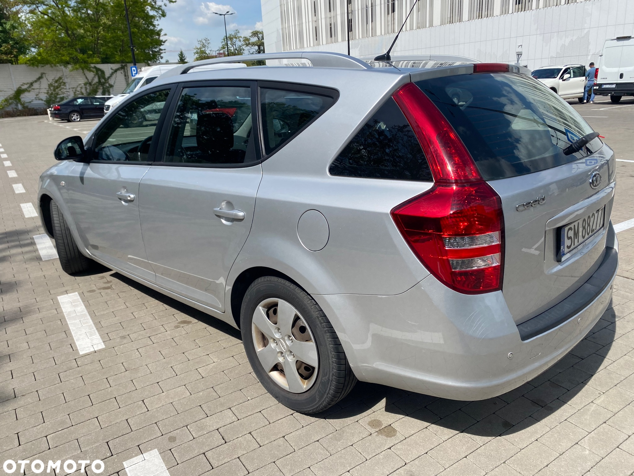 Kia Ceed Cee'd 1.6 Optimum + - 4