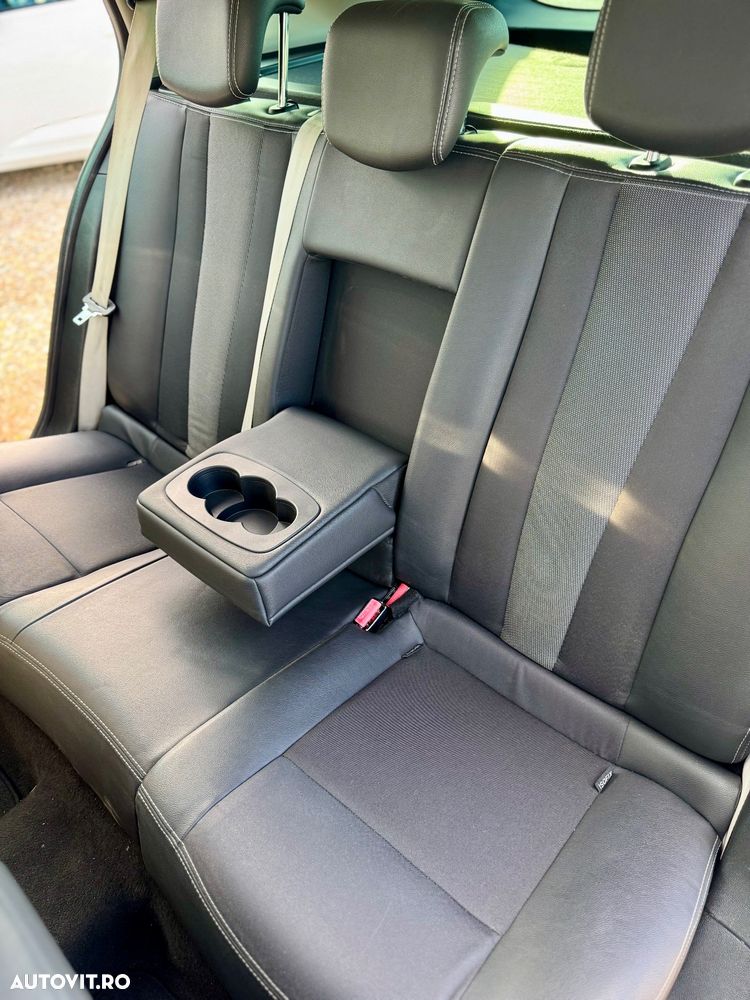 Renault Megane Grandtour ENERGY dCi 110 Start & Stopp Bose Edition - 25