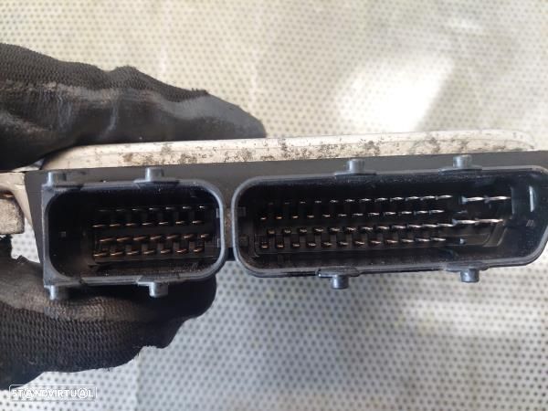 Centralina / Modulo Motor Volkswagen Golf Iv (1J1) - 4