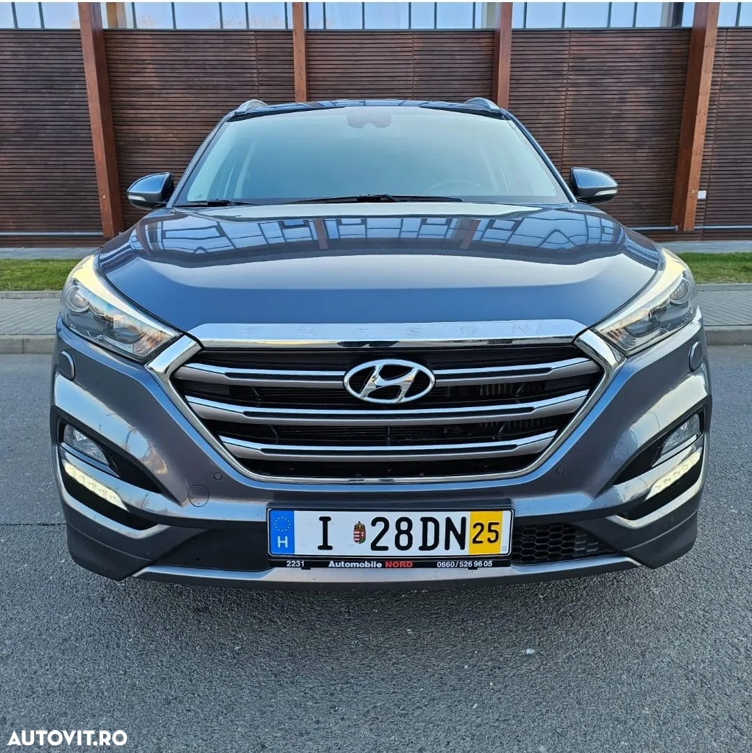 Hyundai Tucson 2.0 CRDI 4WD 8AT Luxury - 2