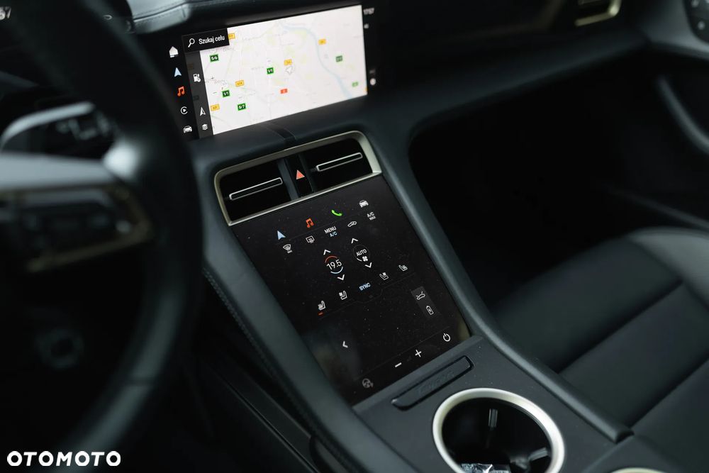 Porsche Taycan 105kWh 4S Performance Plus - 25