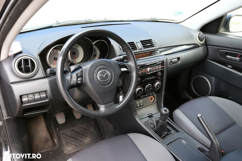 Mazda 3 1.6i TX - 12