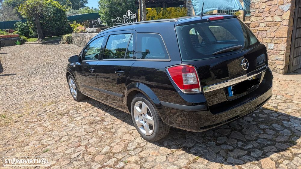 Opel Astra 1.3 CDTI Enjoy EcoFLEX - 3