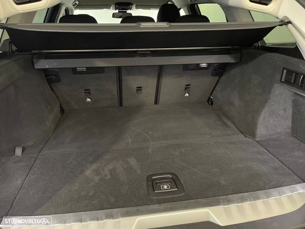 BMW 320 e Auto - 41