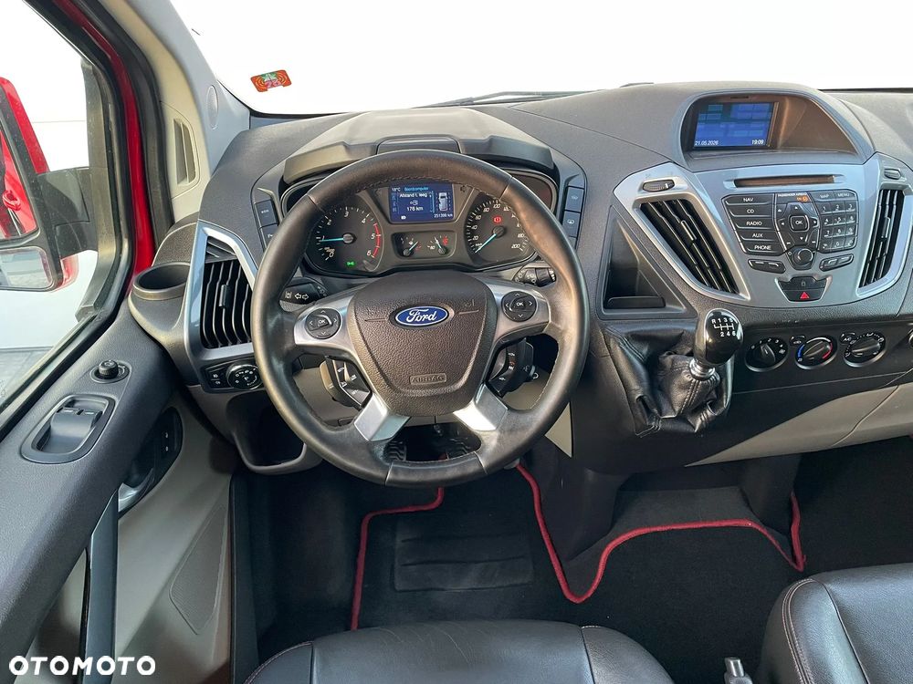 Ford TRANSIT CUSTOM LONG L2H1 Klima Navi Kamera Grzane Fotele 2xDrzwi Boczne Skóry Dubel Kabina 6os. Tempomat 2xPdc Rury - 30