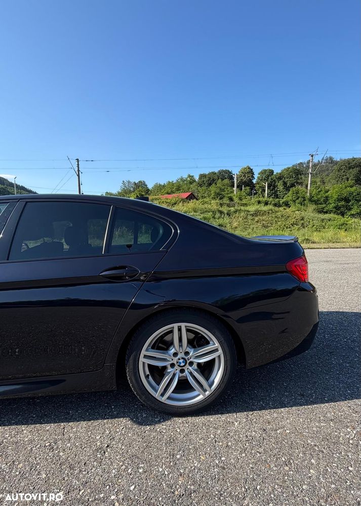 BMW Seria 5 520d - 4