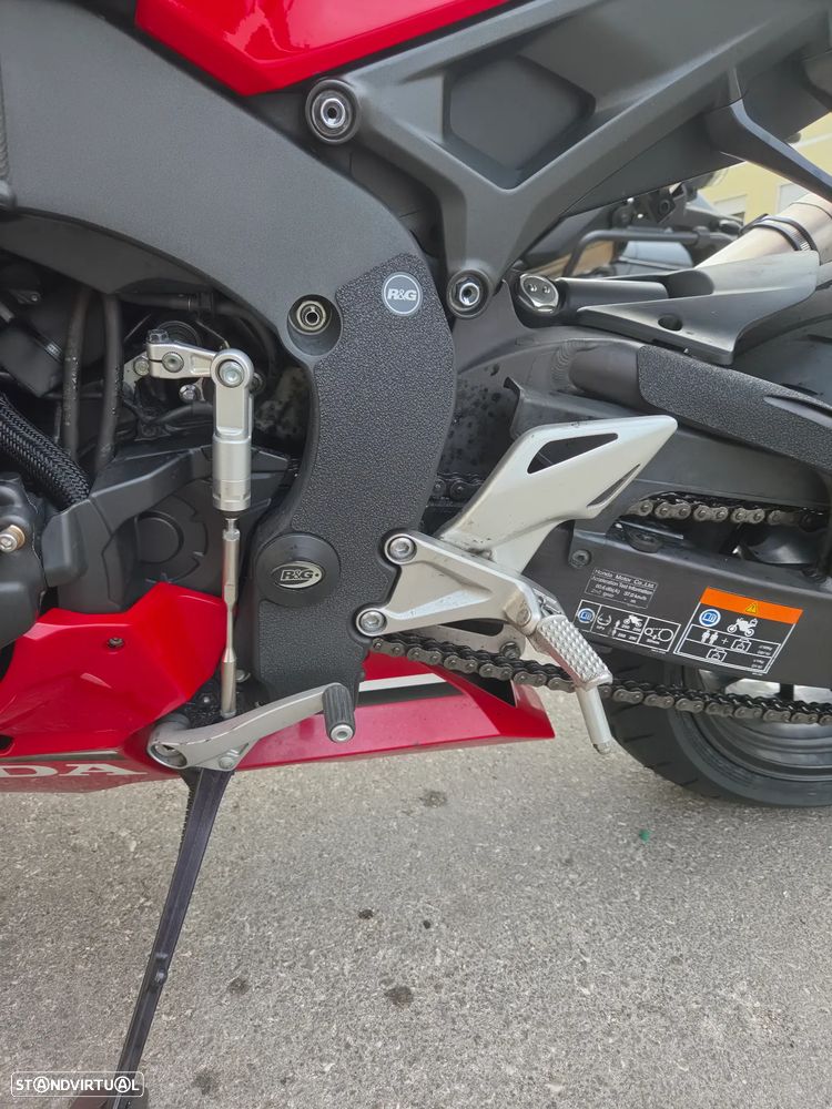 Honda CBR - 3