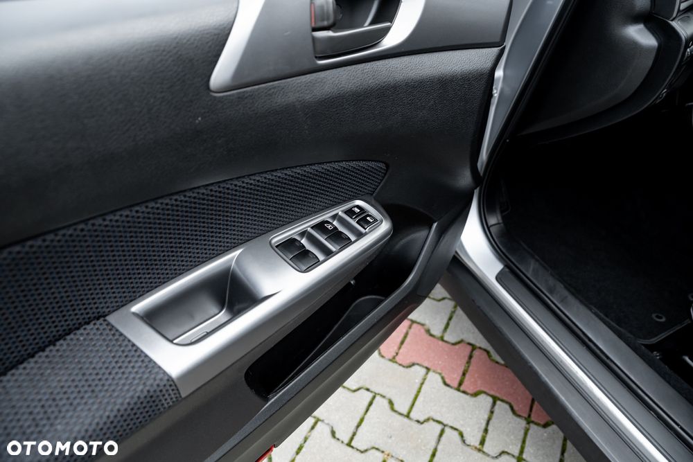 Subaru Forester 2.0i Comfort - 21