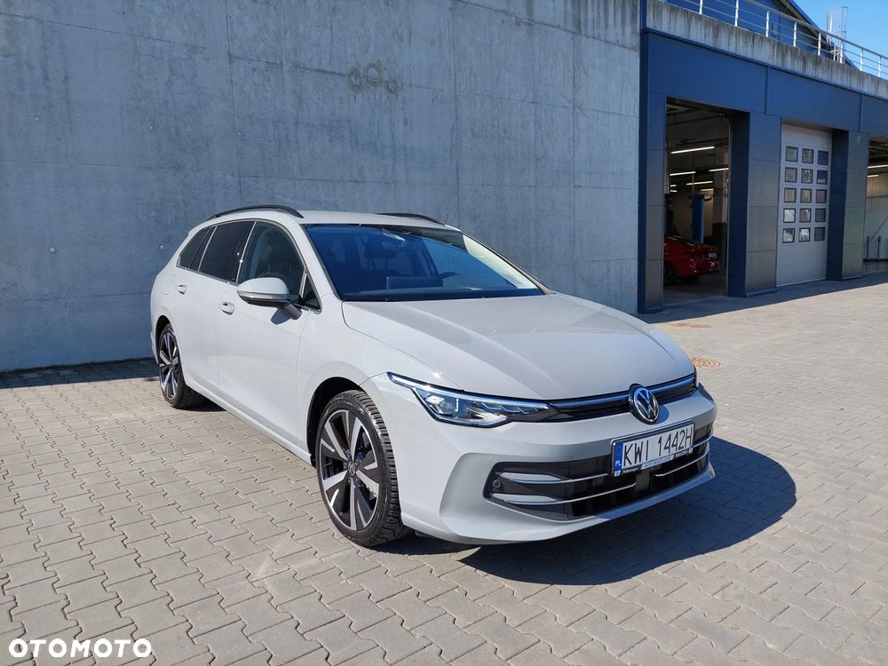 Volkswagen Golf - 3