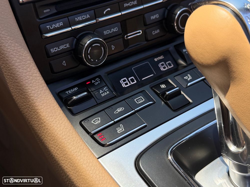 Porsche Boxster 2.7 PDK - 32
