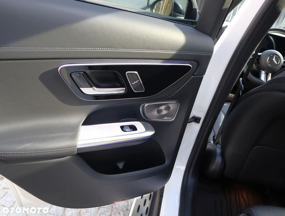 Mercedes-Benz GLC - 10