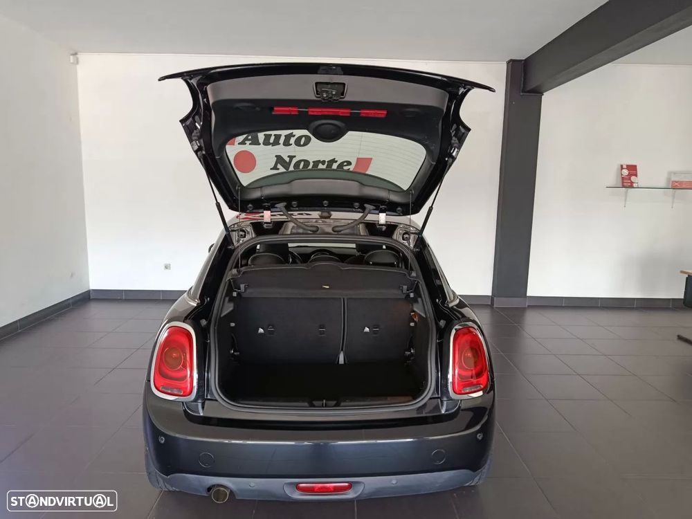 MINI 5 Portas Cooper D - 7