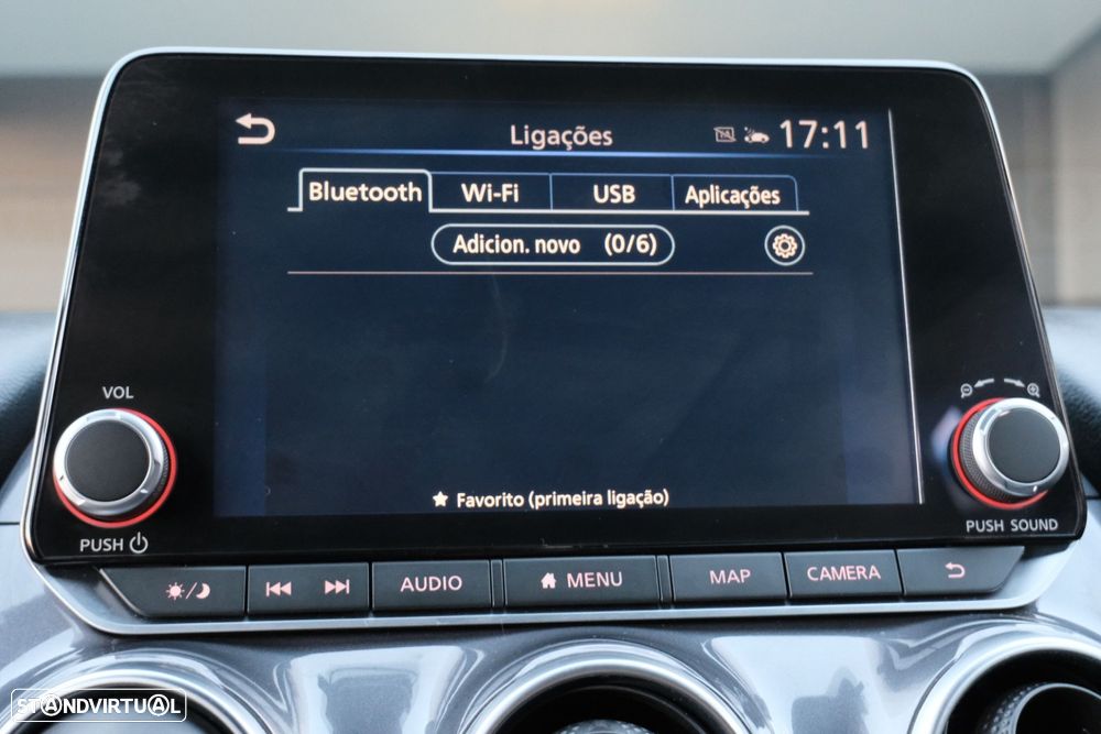 Nissan Juke 1.0 DIG-T N-Connecta DCT - 24