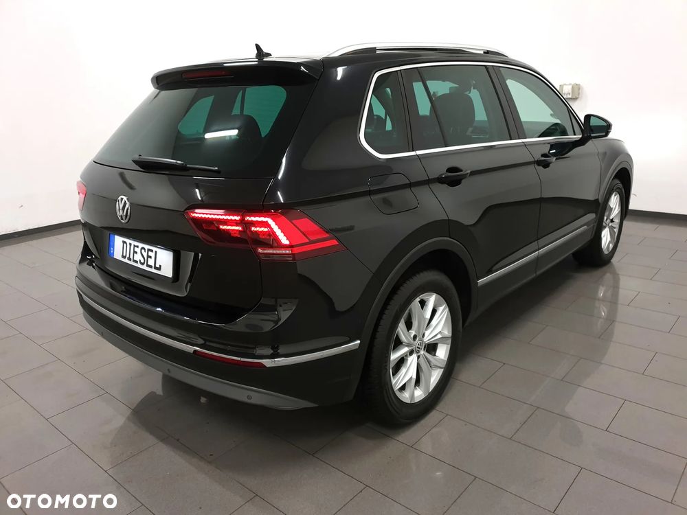 Volkswagen Tiguan 2.0 TDI SCR 4MOTION (BlueMotion Techn.) DSG Highline - 6