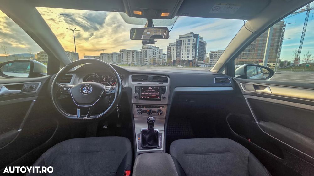 Volkswagen Golf 1.6 TDI 4Motion BlueMotion Technology Comfortline - 10