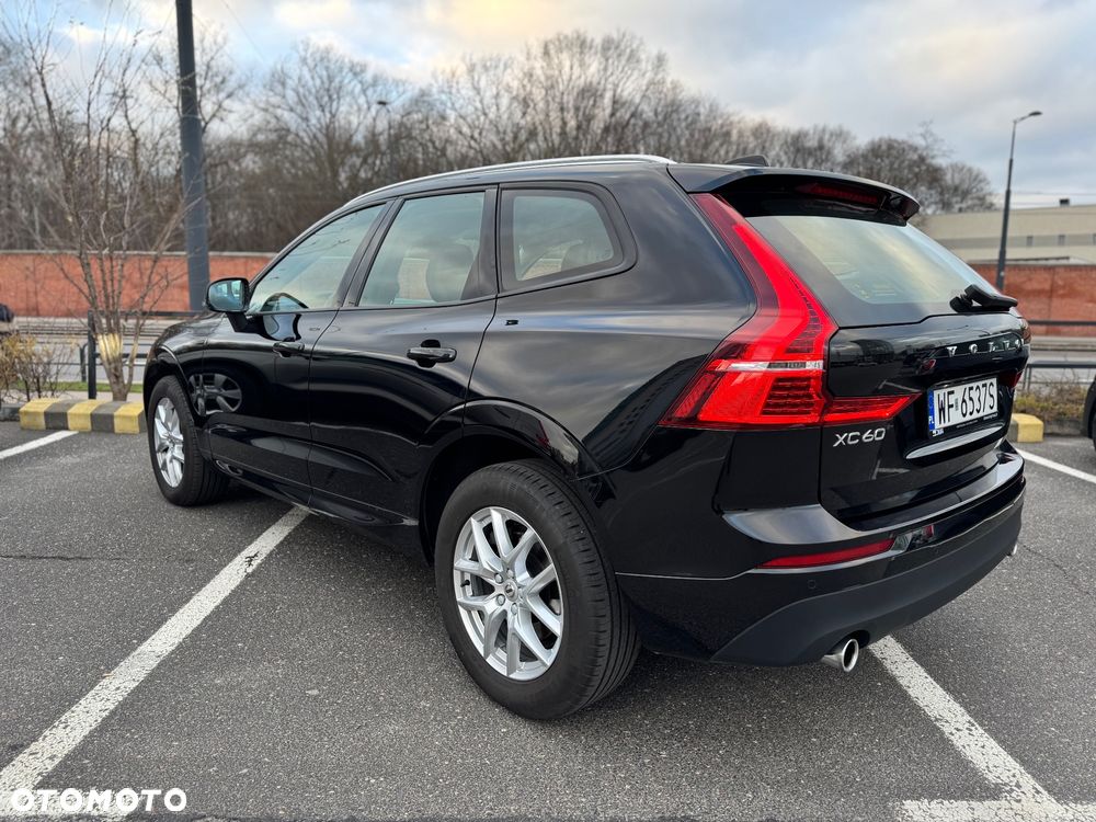 Volvo XC 60 T5 AWD Momentum Pro - 14