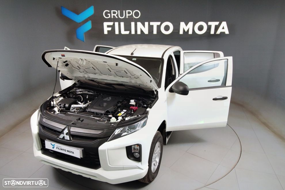 Mitsubishi L200 2.3 DI-D CD Invite 4WD - 10