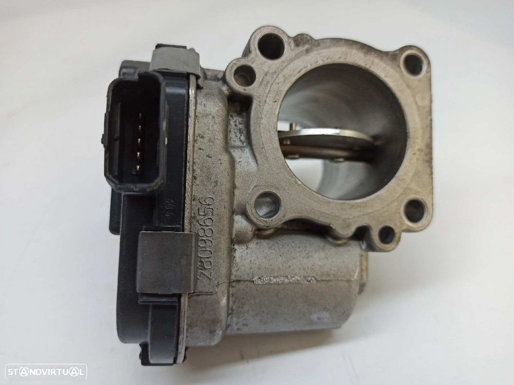 CORPO DE BORBOLETAS FORD FOCUS LIM. TREND + - 6