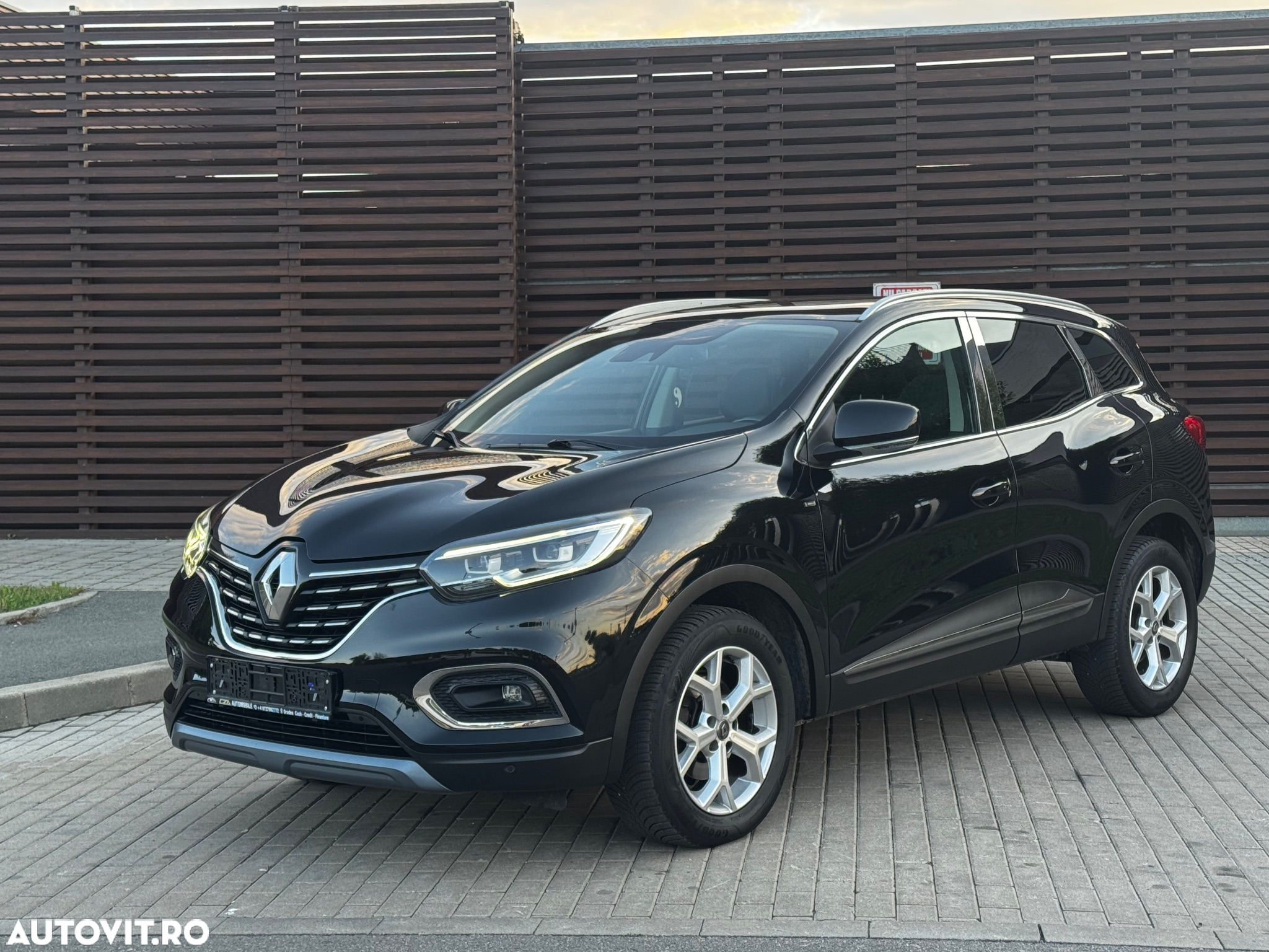 Renault Kadjar TCe 160 GPF BOSE EDITION - 9