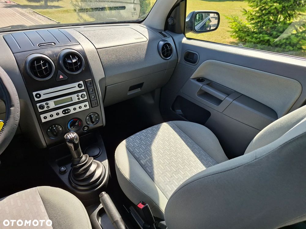 Ford Fusion 1.25 Fun - 17