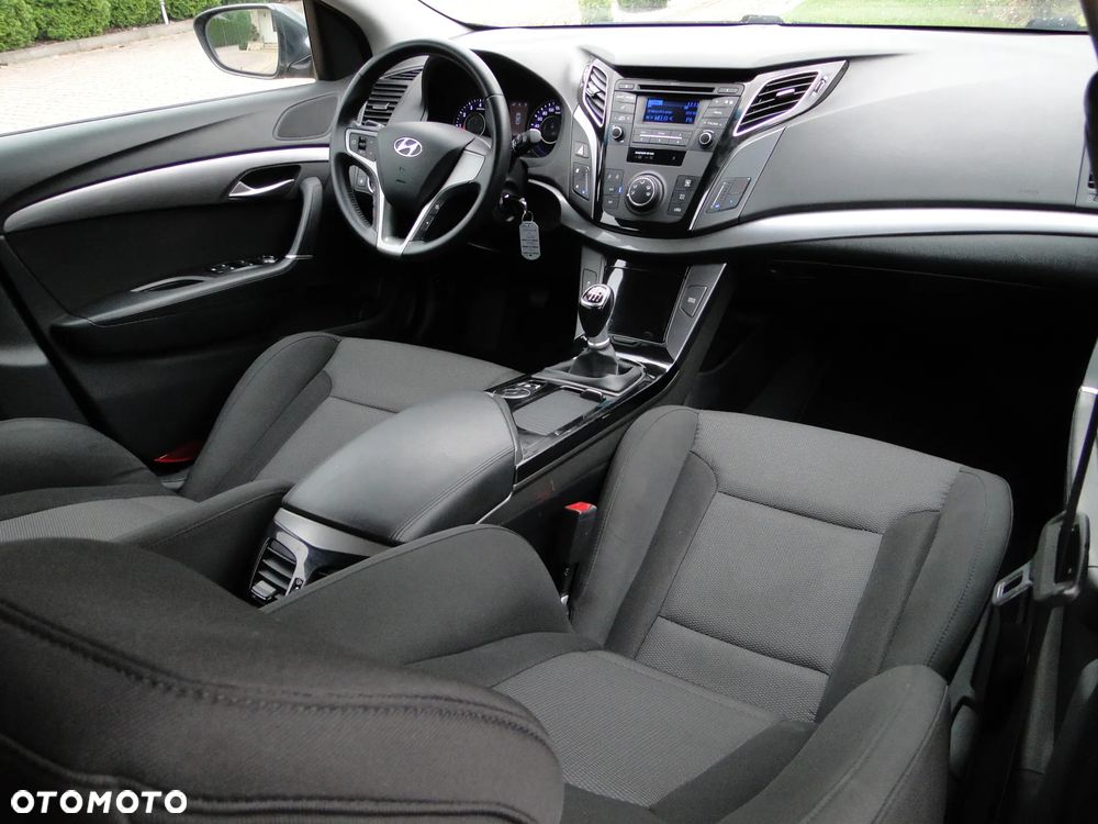 Hyundai i40 1.6 GDI BlueDrive Comfort - 23