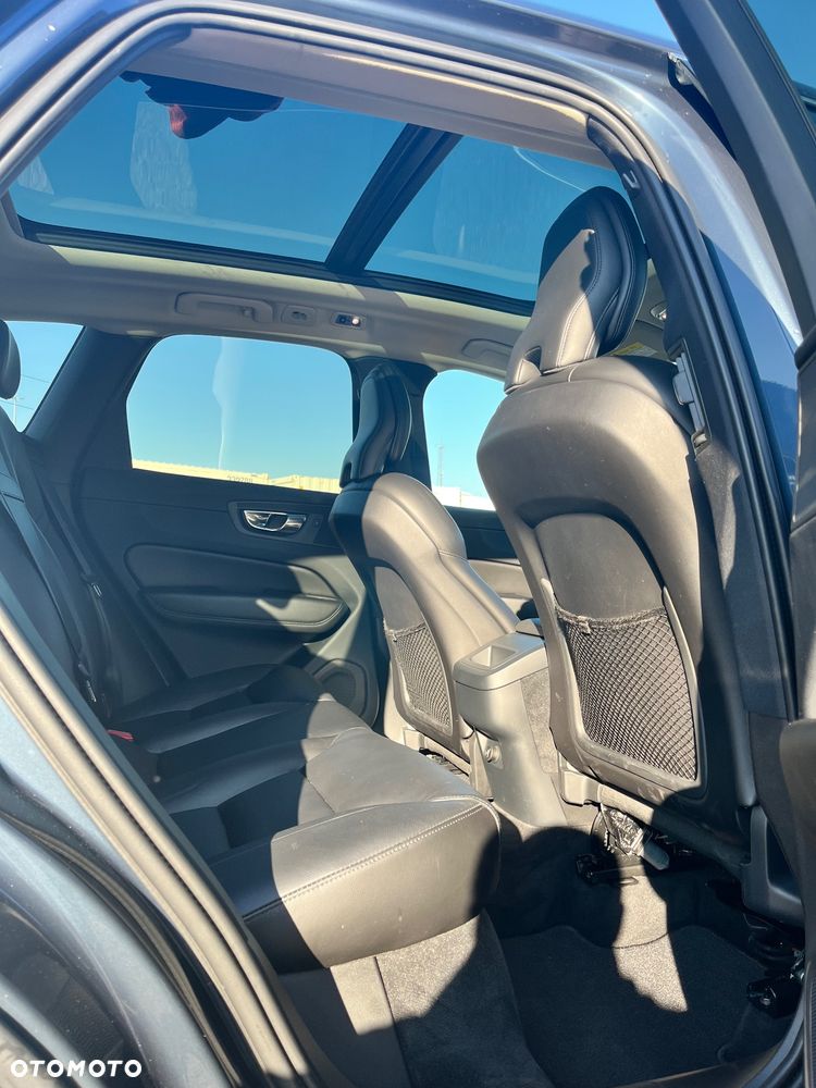 Volvo XC 60 - 26