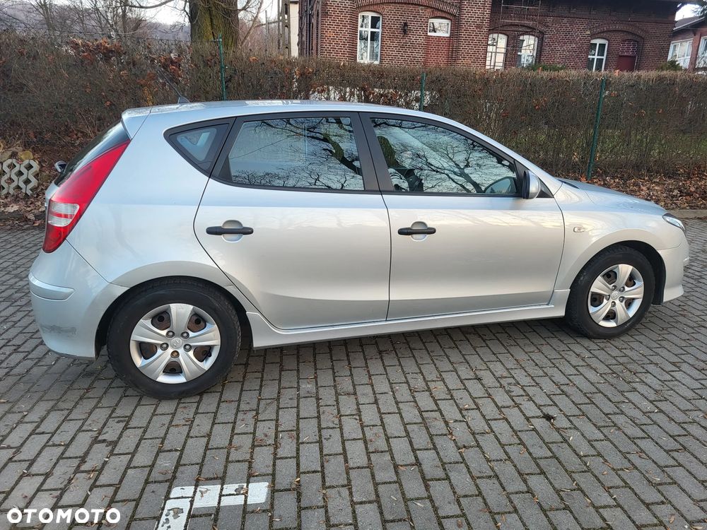 Hyundai i30 i30cw 1.4 Edition 20 - 6