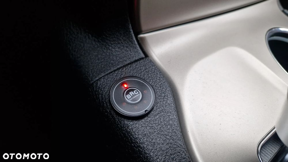 Jeep Grand Cherokee 3.6 V6 Limited - 22