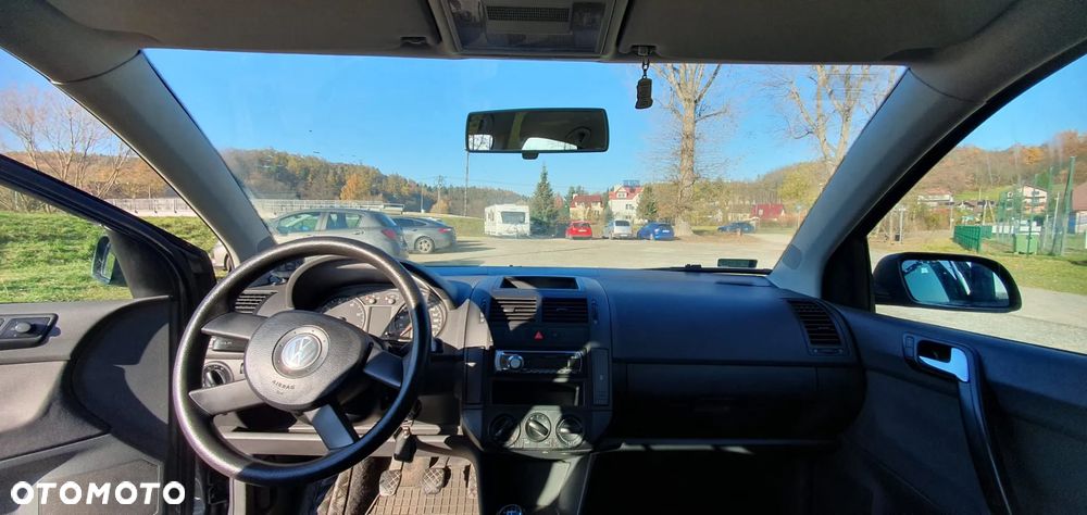Volkswagen Polo 1.4 Comfortline - 12