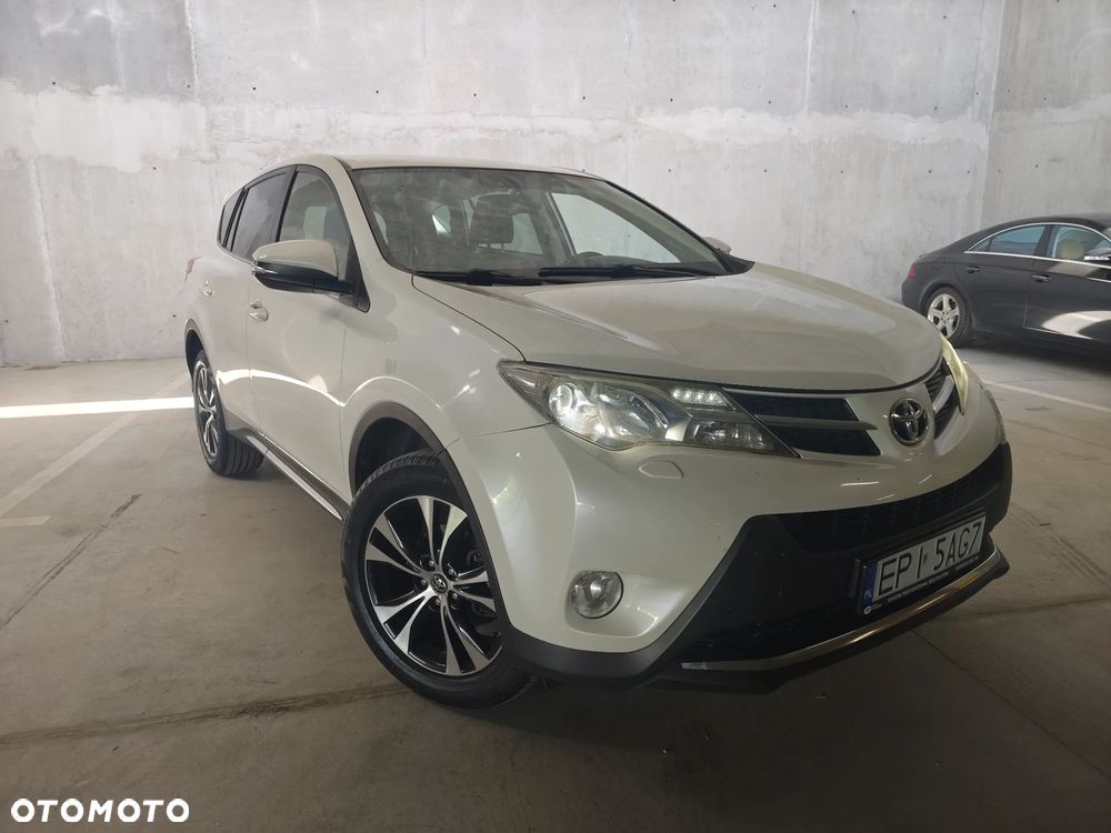 Toyota RAV4 2.0 D-4D Prestige - 8
