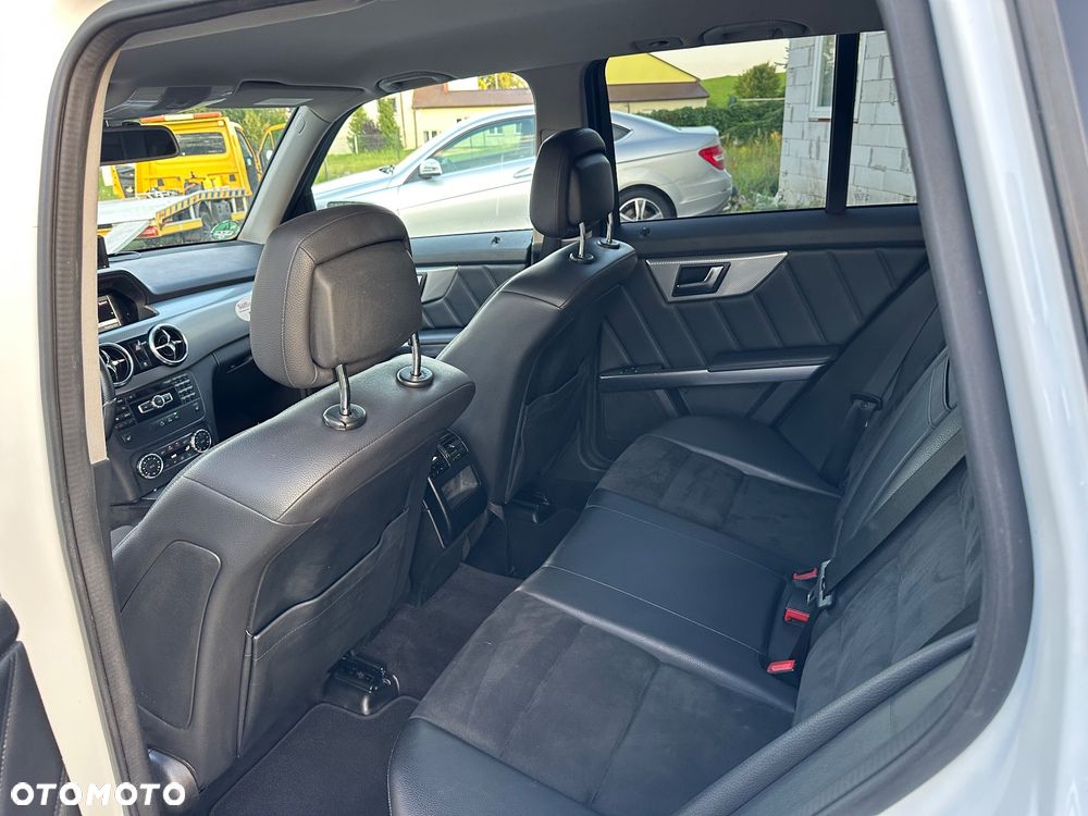 Mercedes-Benz GLK 220 CDI 4Matic (BlueEFFICIENCY) 7G-TRONIC - 7