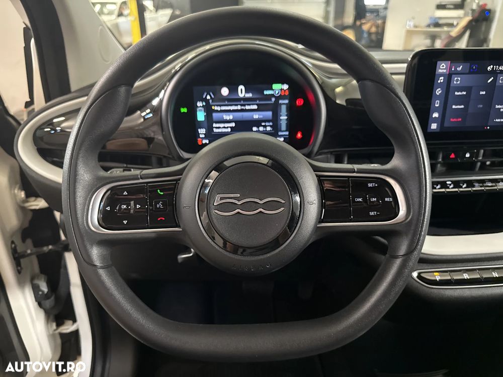 Fiat 500E - 17