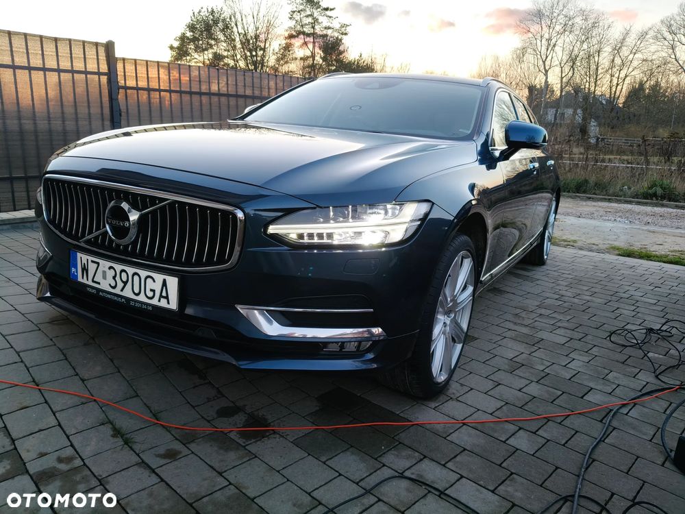 Volvo V90 D4 Inscription - 4