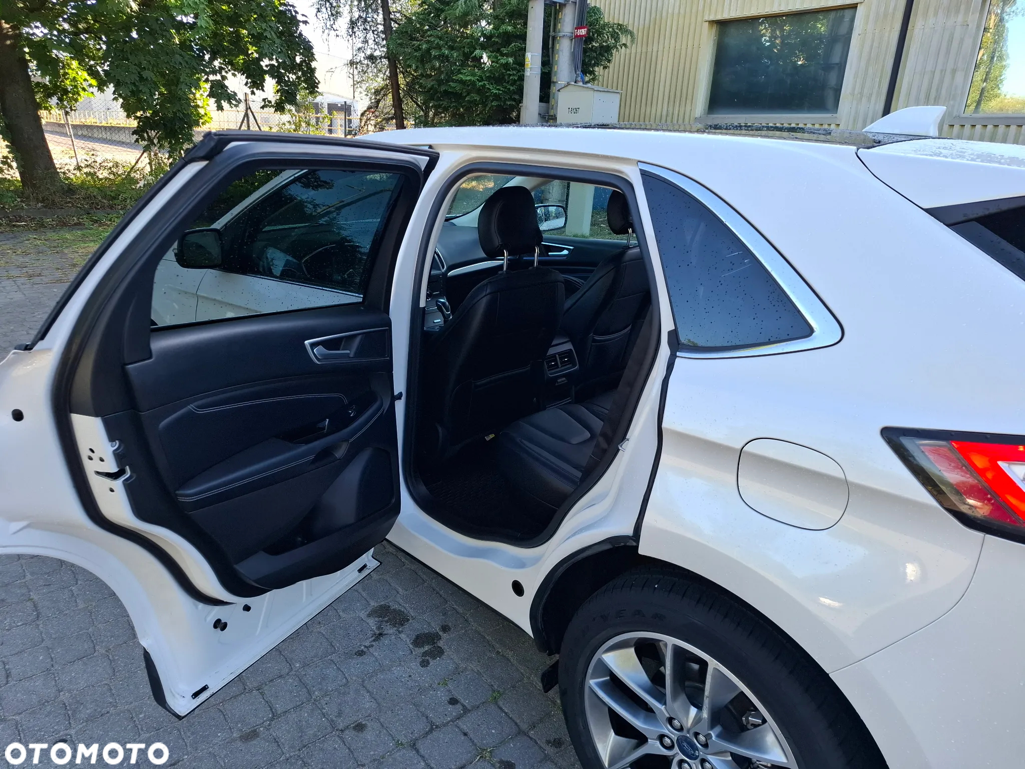 Ford Edge - 5