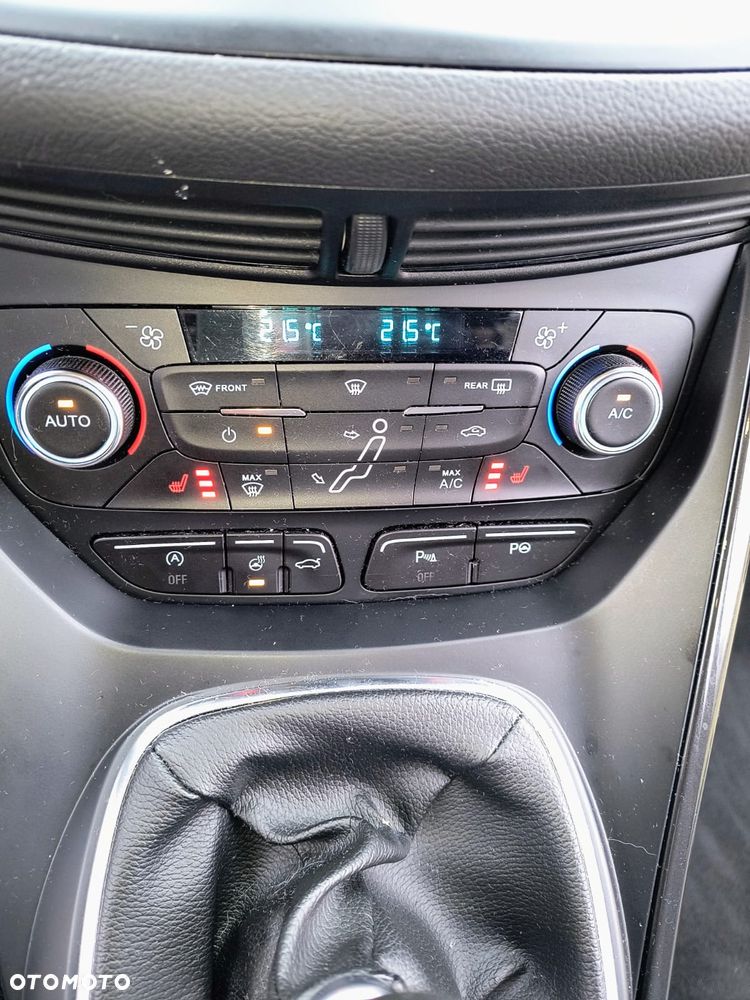 Ford Grand C-MAX - 8