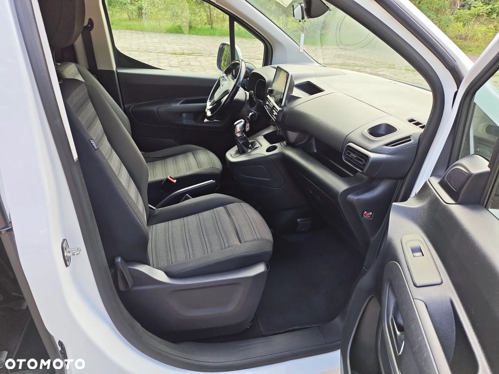 Opel Combo 1.5 D Start/Stop Edition - 27