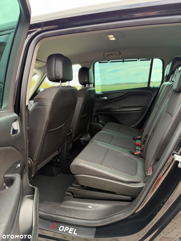 Opel Zafira 1.4 Turbo Business Innovation - 12
