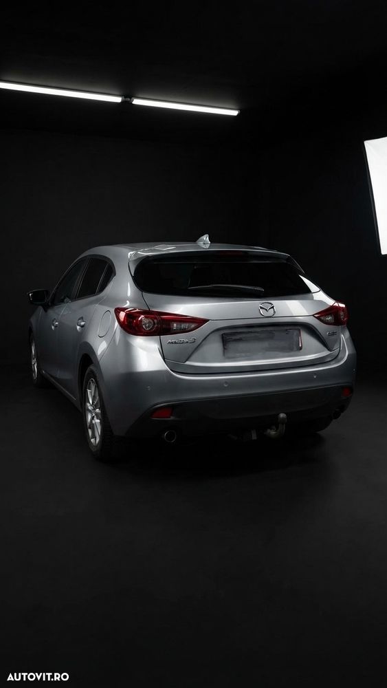 Mazda 3 - 13