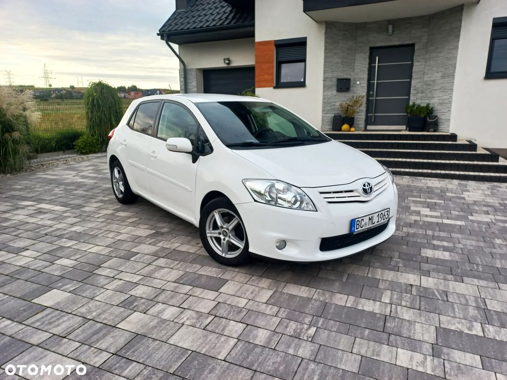 Toyota Auris 1.6 Edition - 9