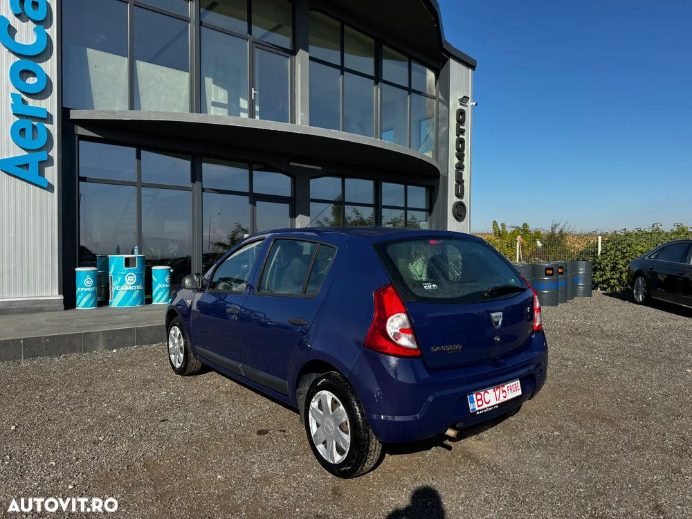 Dacia Sandero 1.2 16V - 7