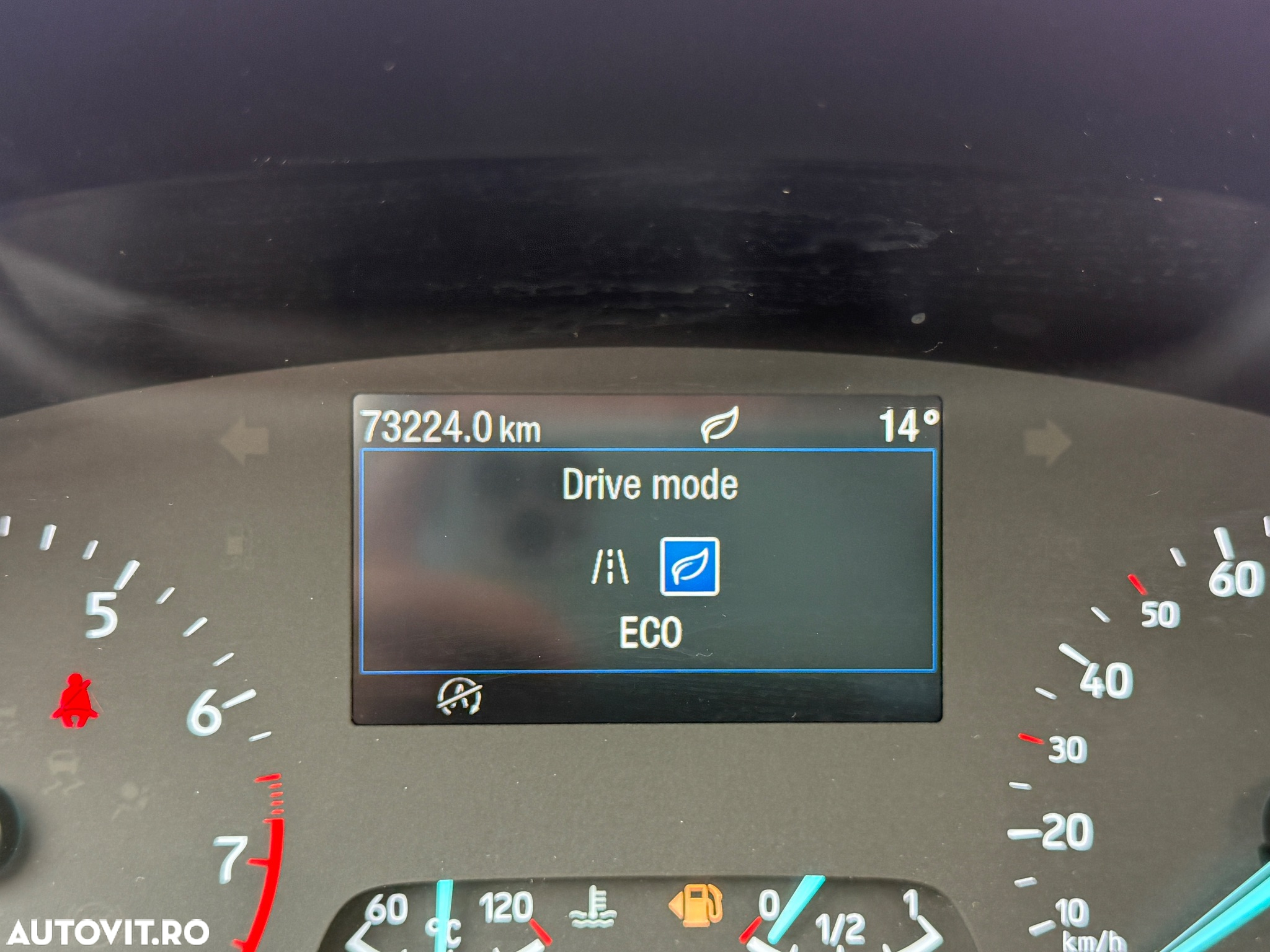 Ford Fiesta 1.1 Trend Connected - 12